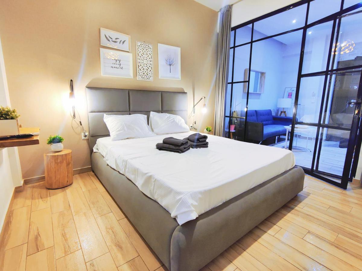 Wsd Luxury Stylish 2Bedroom Apartment With Blacony 1' To Metro 雅典 外观 照片