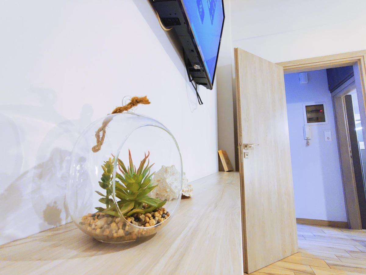 Wsd Luxury Stylish 2Bedroom Apartment With Blacony 1' To Metro 雅典 外观 照片